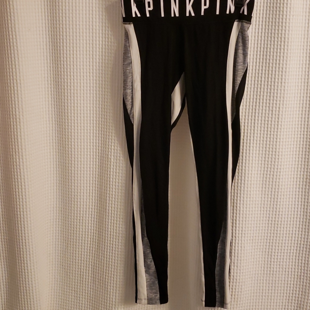 Pink Ultimate leggings.